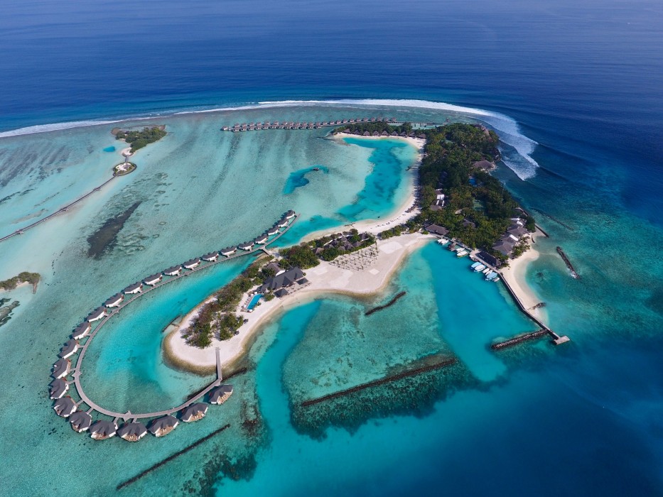 Cinnamon Dhonveli Maldives 10/89