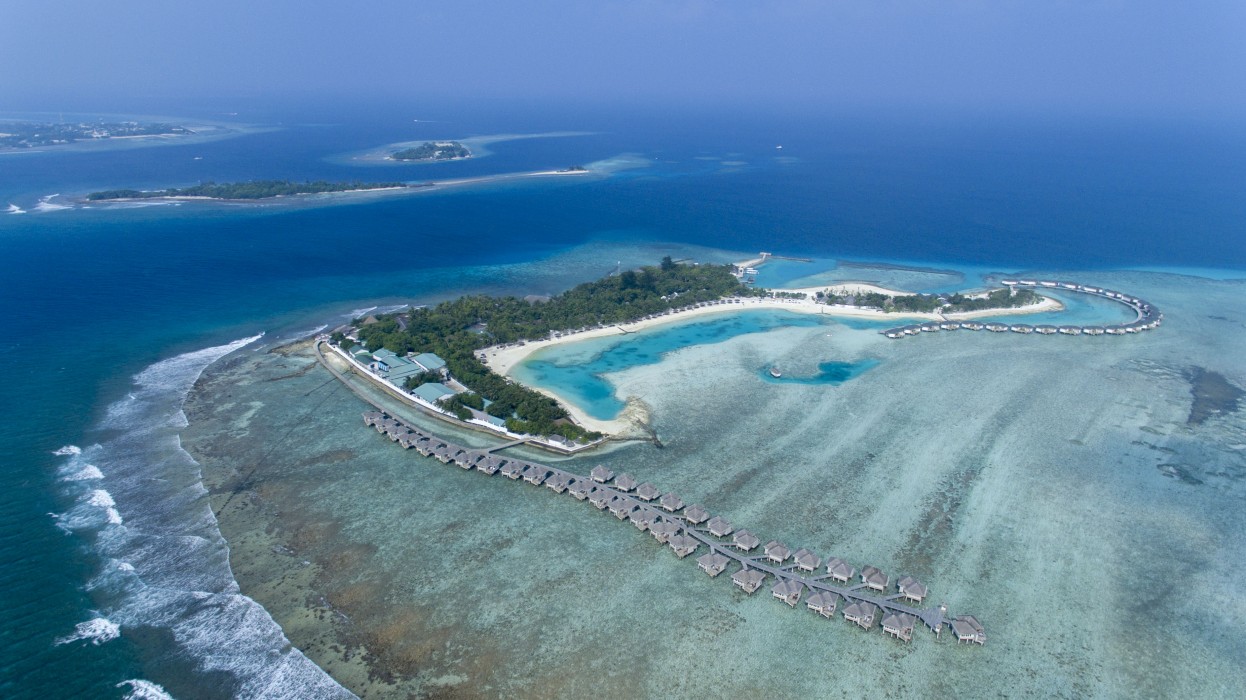Cinnamon Dhonveli Maldives 9/89