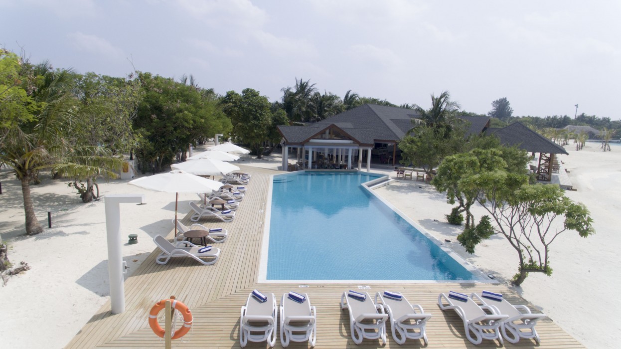 Cinnamon Dhonveli Maldives 54/89