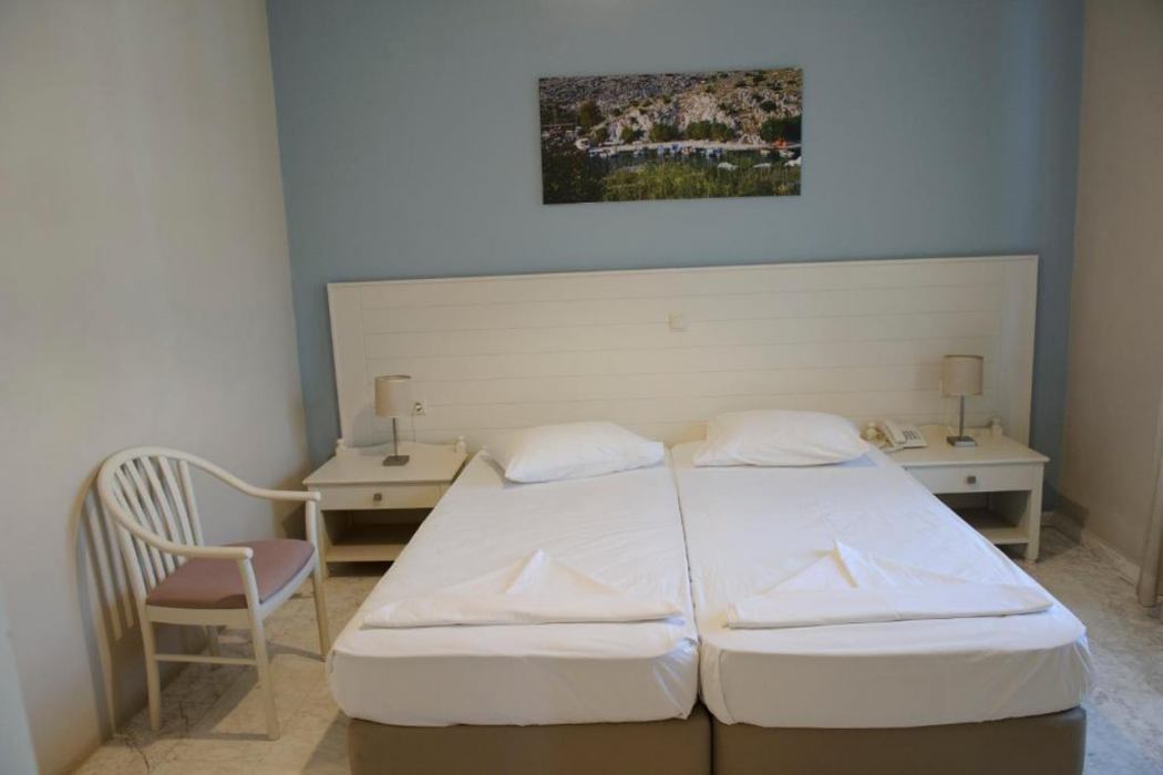 Kalydna Island Hotel 12/56
