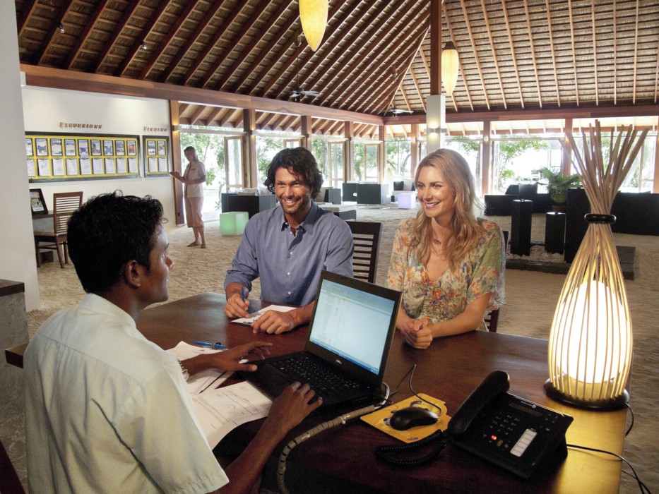Vilamendhoo Island Resort & Spa 10/272