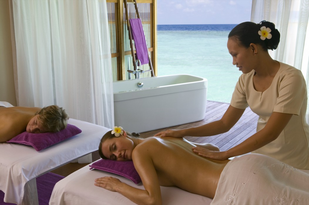 Vilamendhoo Island Resort & Spa 158/272