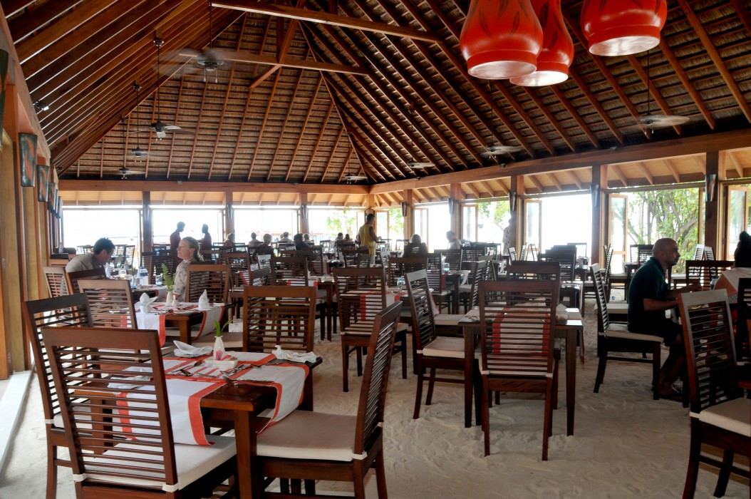 Vilamendhoo Island Resort & Spa 56/272