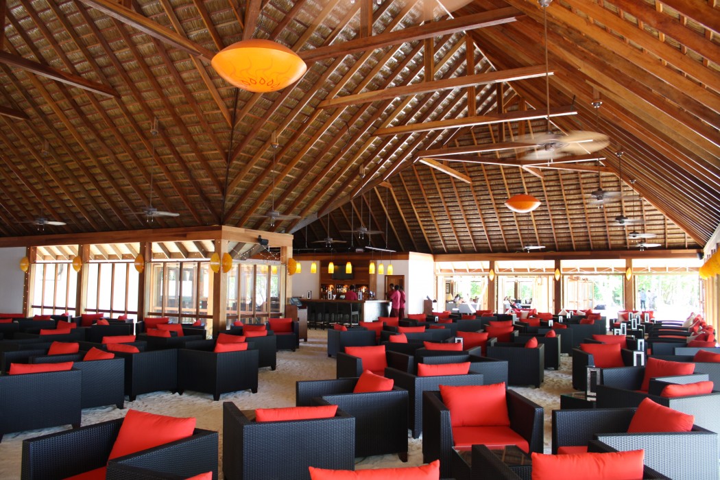 Vilamendhoo Island Resort & Spa 46/272