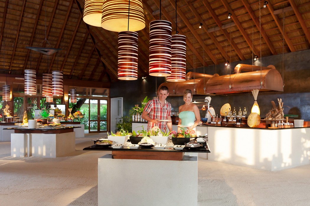 Vilamendhoo Island Resort & Spa 32/272