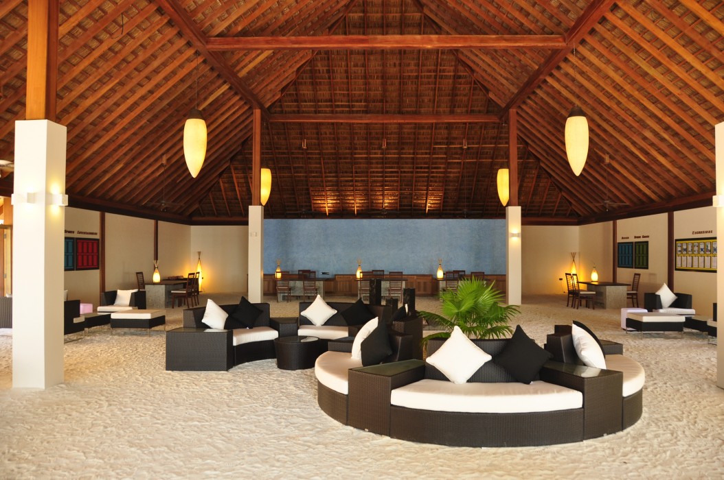 Vilamendhoo Island Resort & Spa 13/272