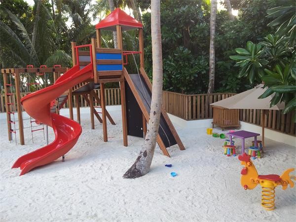 Vilamendhoo Island Resort & Spa 197/272