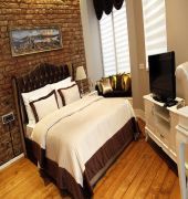 Frida Suites 8/55
