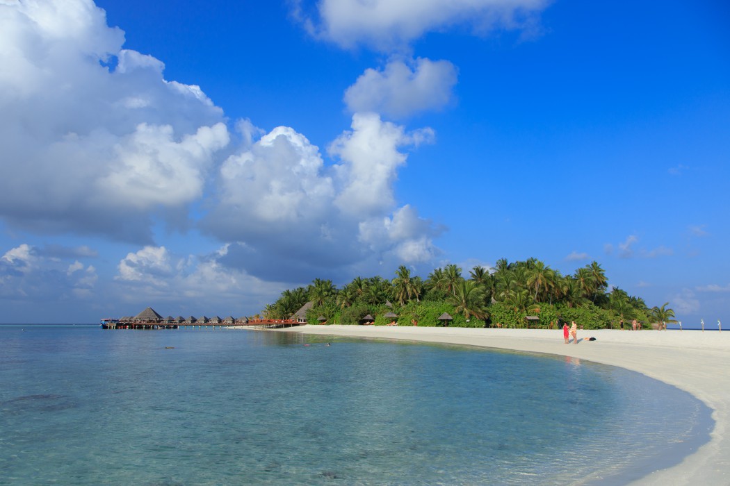 SUN AQUA VILU REEF
