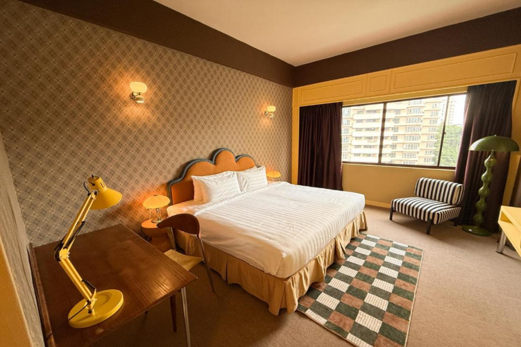 The Tres Hotel 14/67