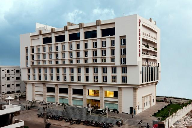 HOTEL SHELTON RAJAMAHENDRI 2/24