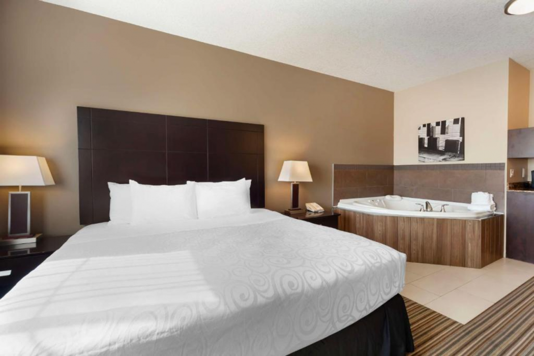 Best Western Plus Peace River Hotel and Suites 15/46