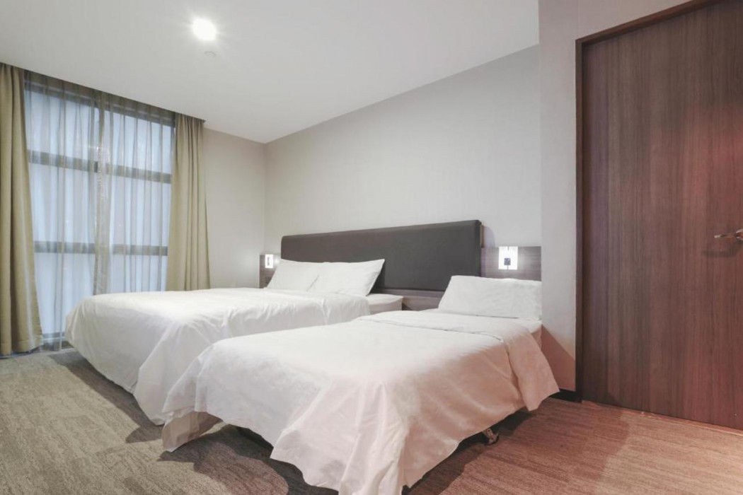 Amrise Hotel Kitchener 24/67