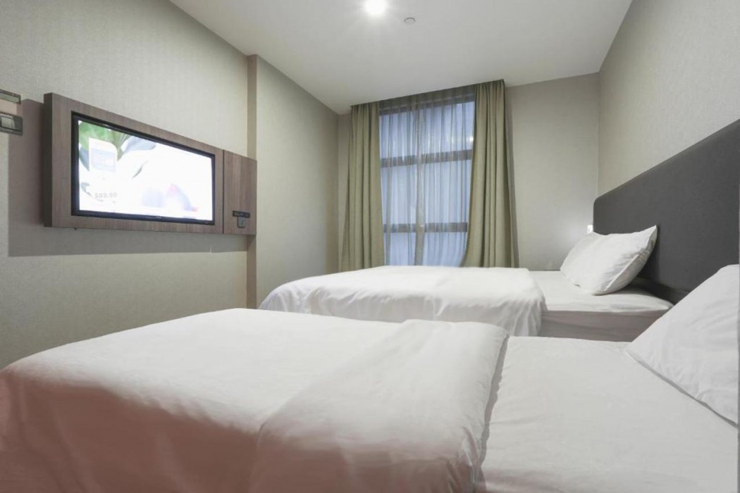 Amrise Hotel Kitchener 18/67