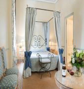Chateau Hotel Andre Ziltener 12/55