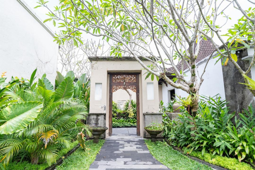 Alam Puisi Villa 7/66