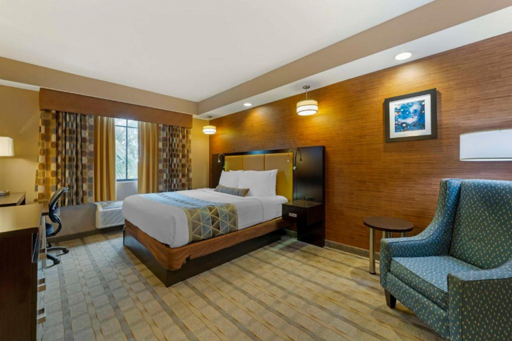 Best Western Plus Miami Executive Airport Hotel & Suites 12/27