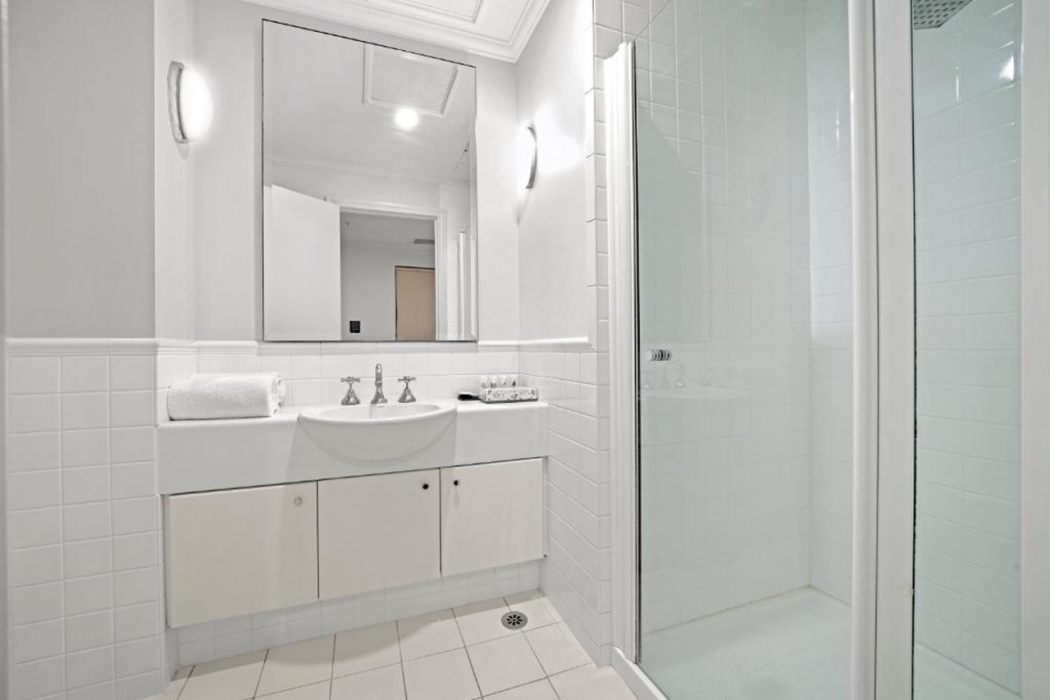 Comfort Apartments Melbourne Central 14/18