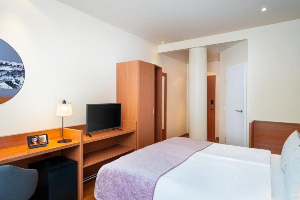 Leonardo Hotel Salzburg City Center 4/16