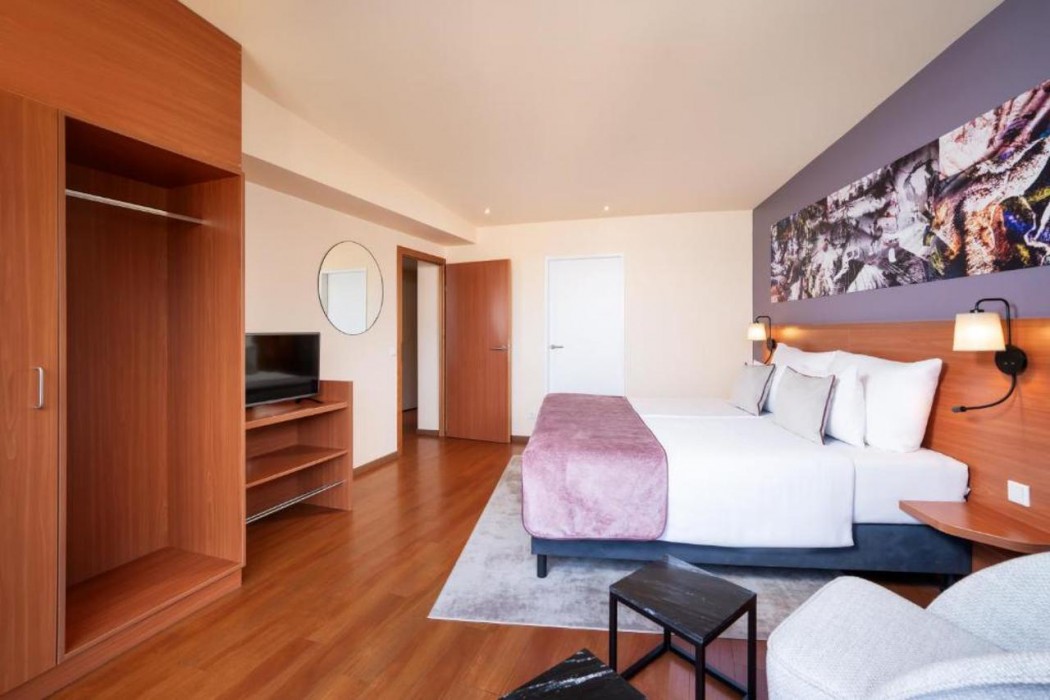 Leonardo Hotel Salzburg City Center 7/16