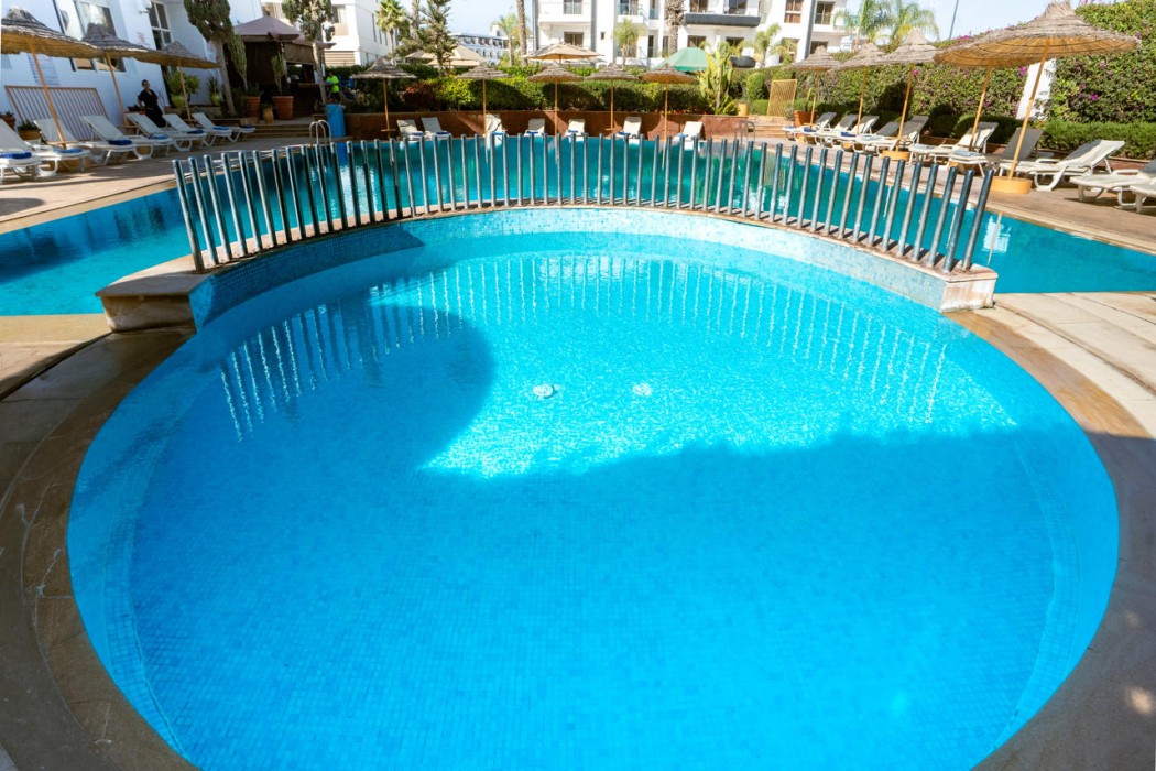 Intouriste Hotel & Suites 37/72