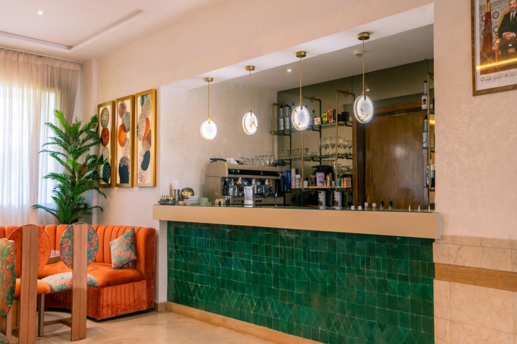 Intouriste Hotel & Suites 22/72
