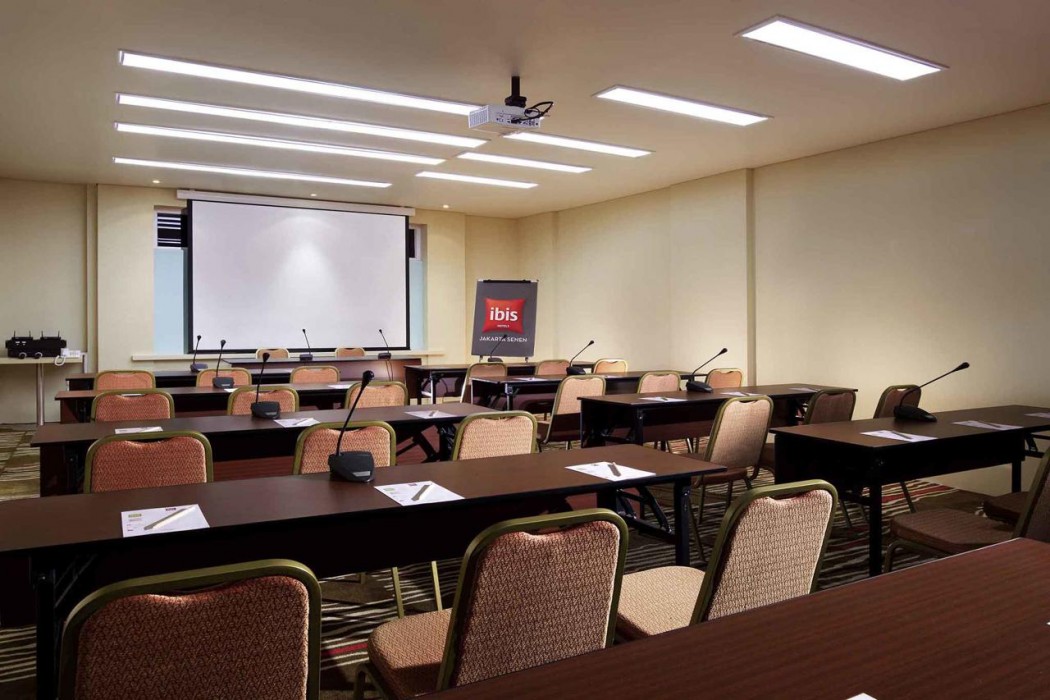 Ibis Jakarta Senen 21/56