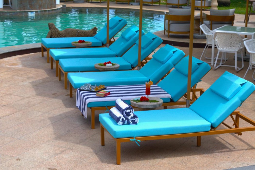 Castello Beach Hotel 25/28