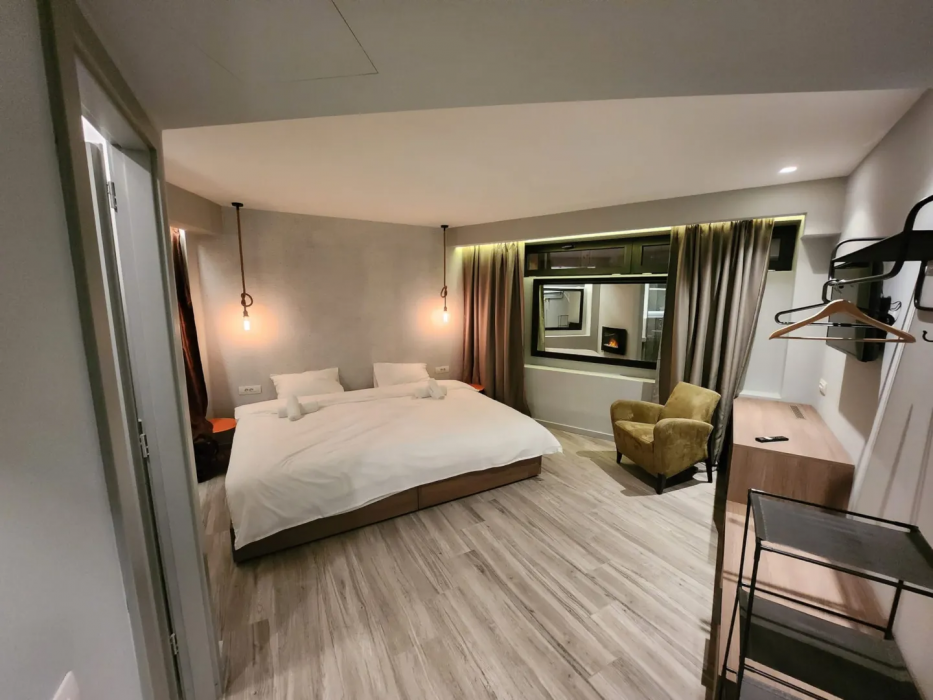 Urban Core Residence 10/26
