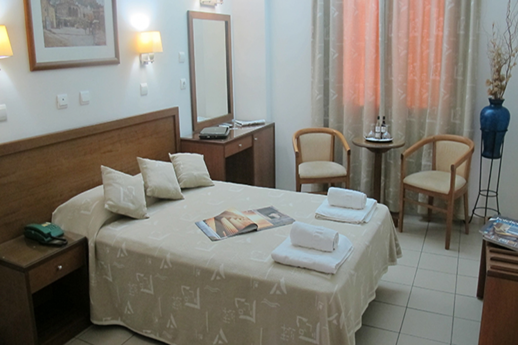 Hotel Solomou Athens 8/50