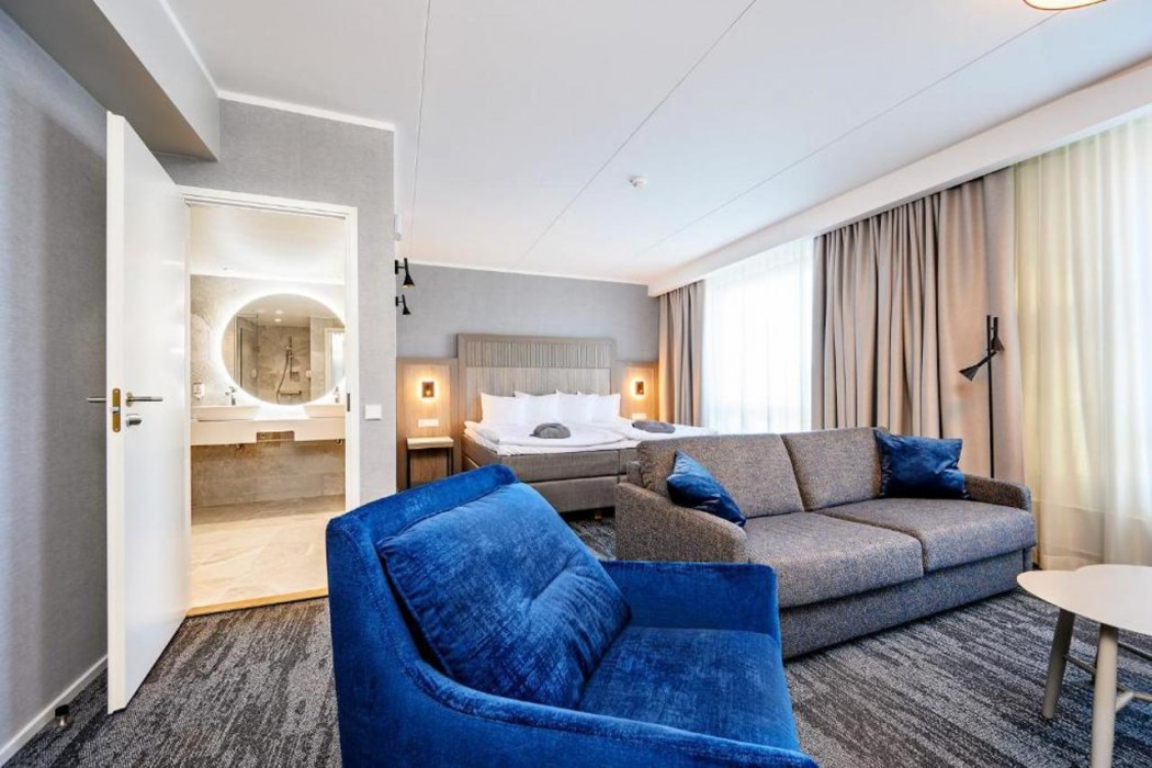 Dorpat Hotel 23/66