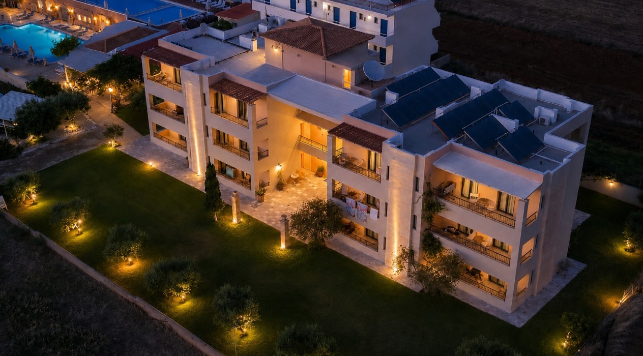 Golden Bay Apartments-Garden Haven in HERSONISSOS