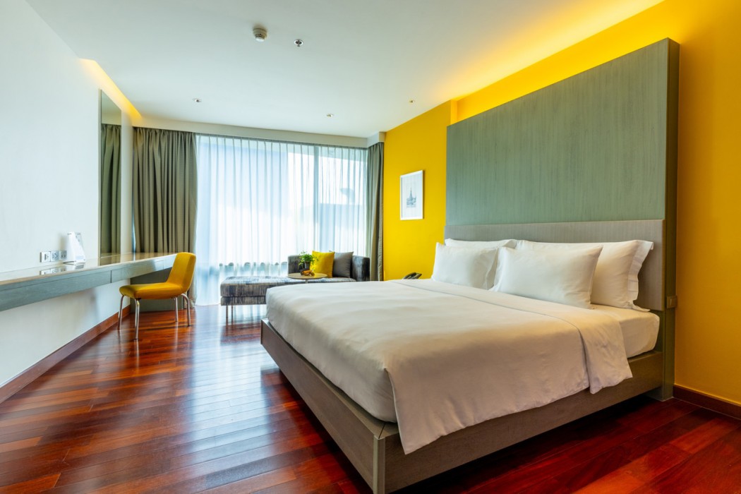 Lit Bangkok Hotel 27/107