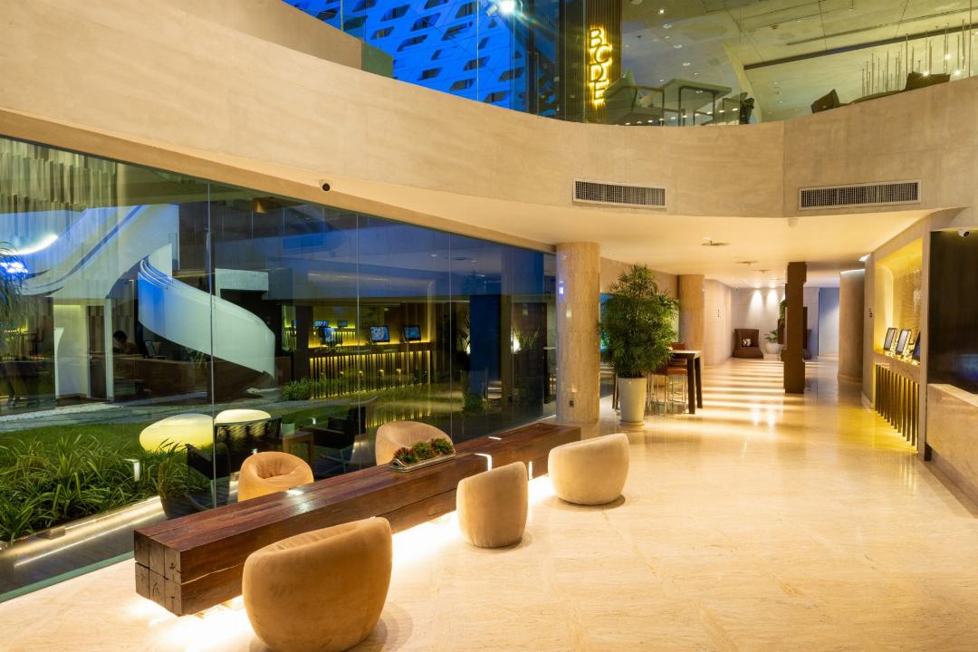 Lit Bangkok Hotel 9/107