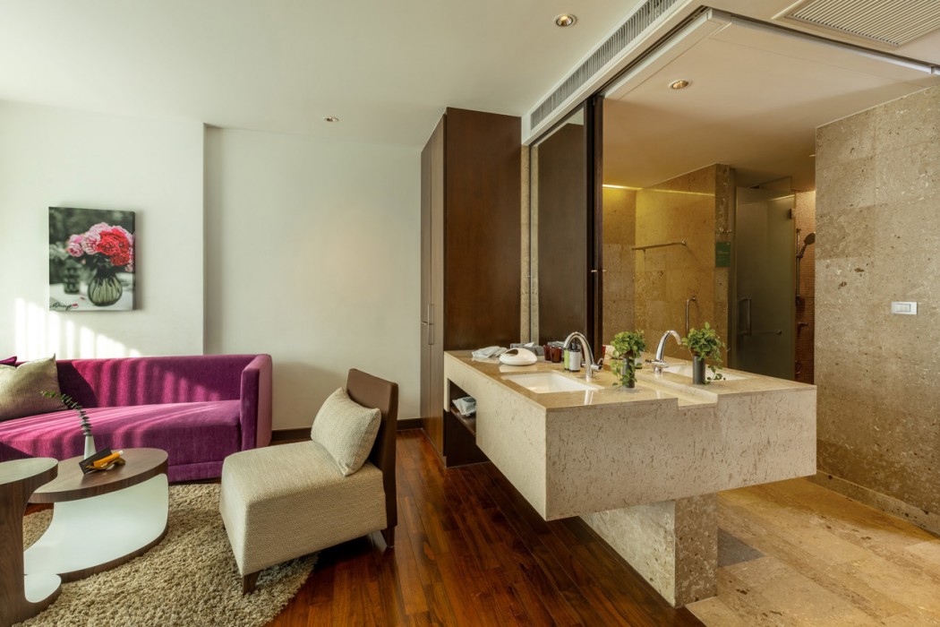 Lit Bangkok Hotel 36/107