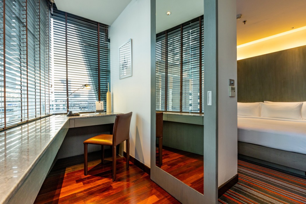 Lit Bangkok Hotel 45/107