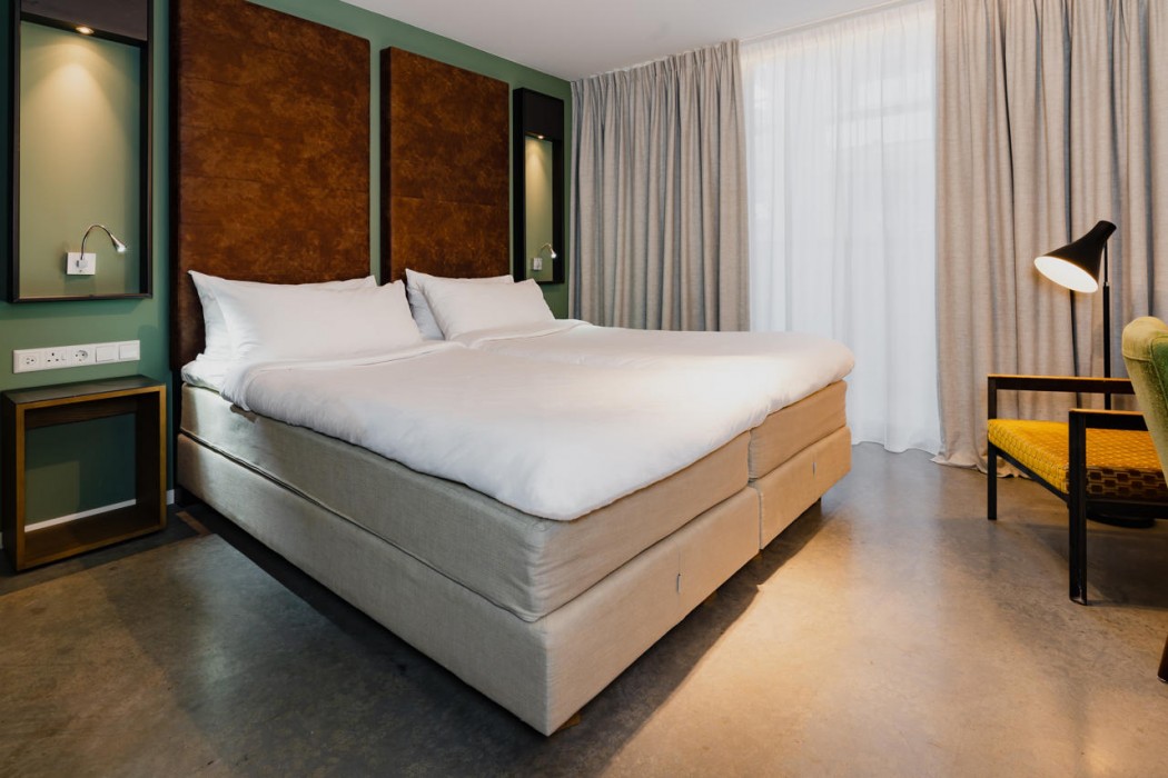 Hotel De Hallen 11/53