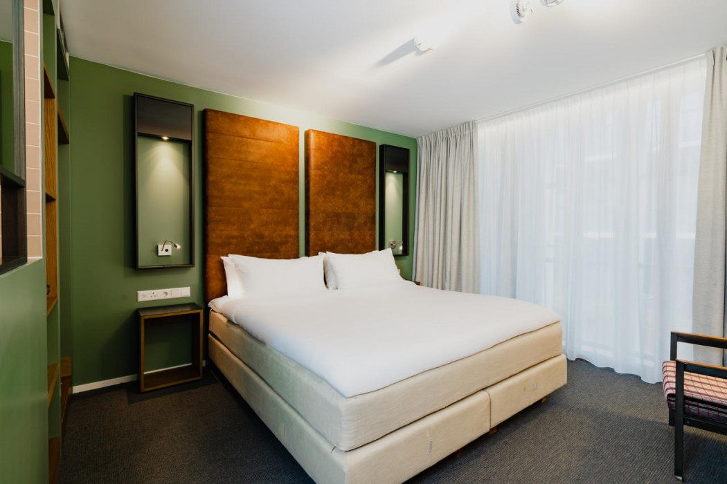 Hotel De Hallen 16/53
