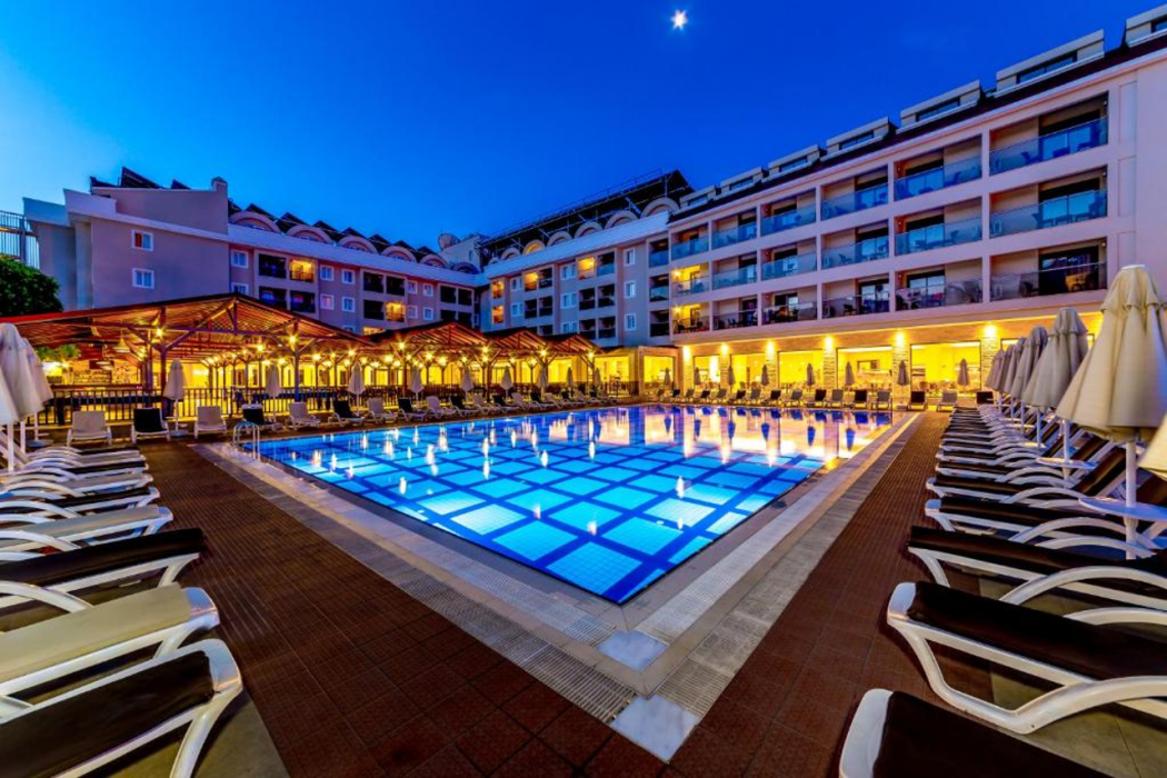Julian Club Hotel 38/64