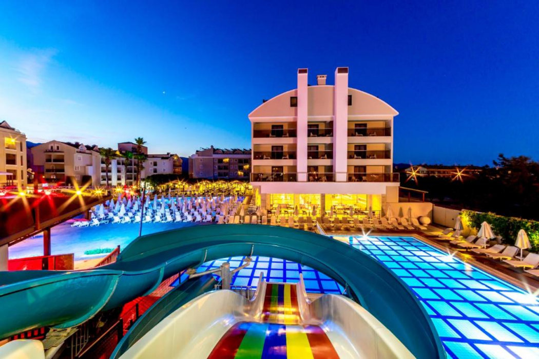 Julian Club Hotel 39/64
