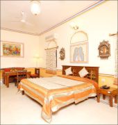 HARI MAHAL PALACE 5/40