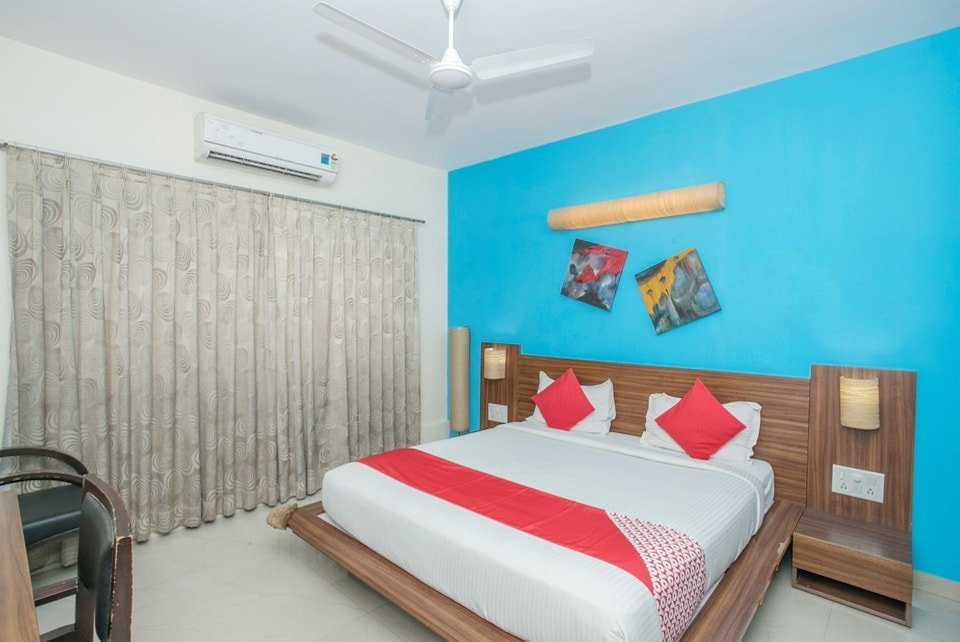 Capital O 14972 Hotel Ekaa 11/31