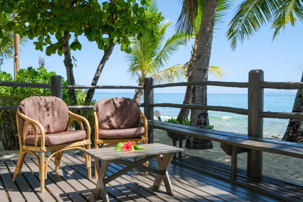 Beachcomber Island Resort 60/65