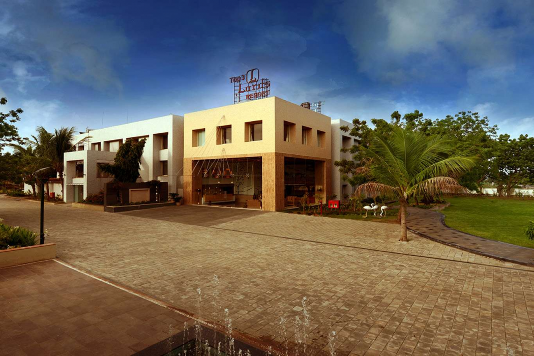 Top3 Lords Resort Bhavnagar