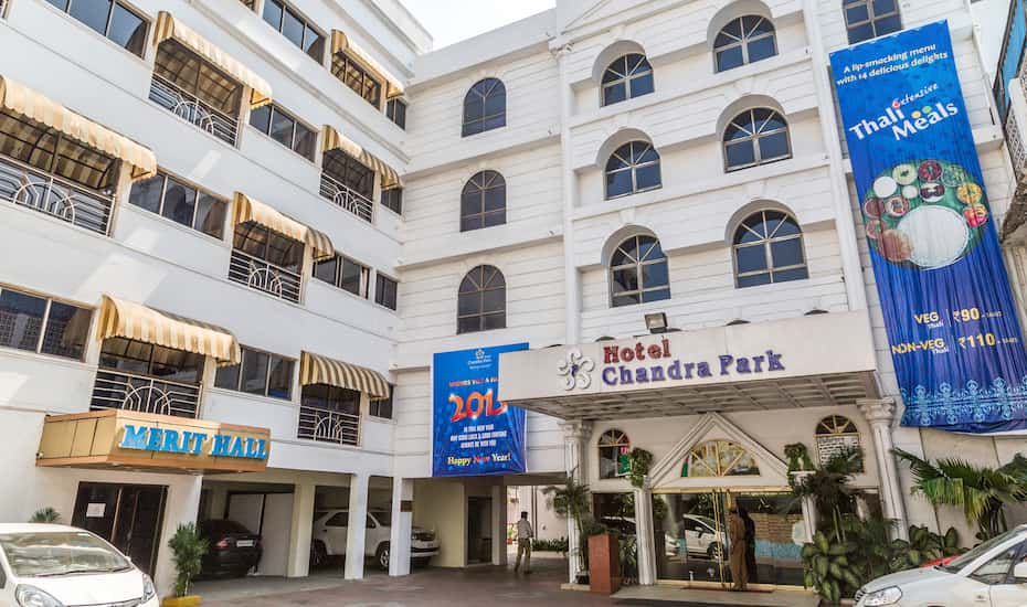 HOTEL CHANDRA PARK 1/42