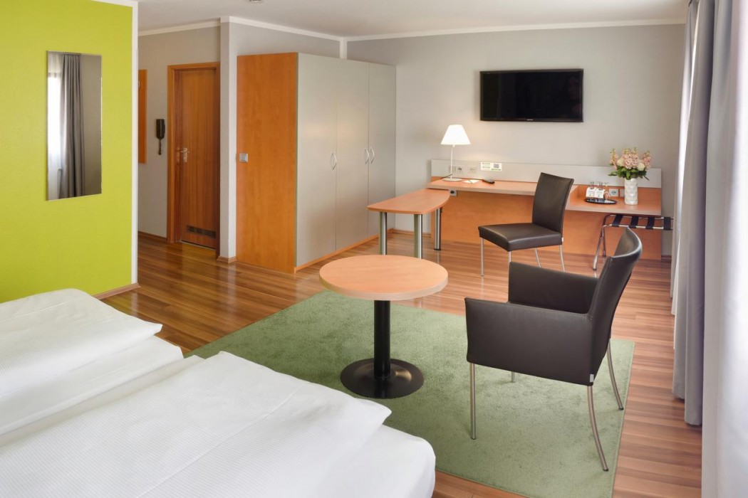 attimo Hotel Stuttgart 11/82