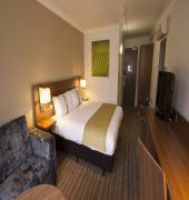 Holiday Inn Cardiff North M4 Jct 32, an IHG Hotel 8/27