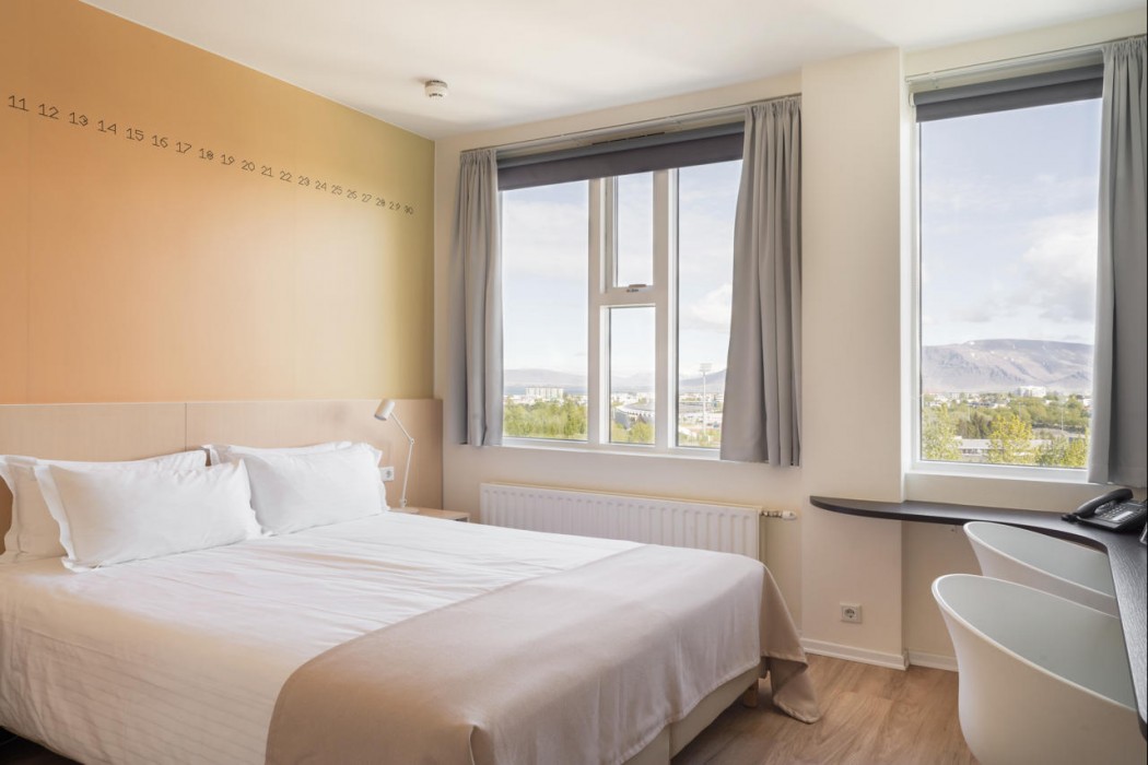 Reykjavik Lights By Keahotels 43/98