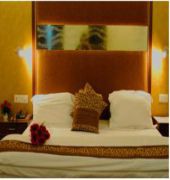 Grand Legacy Hotel 8/32