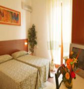 HOTEL IL GABBIANO 5/25